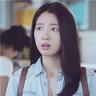 女子捡到金项链发现异常立马扔掉